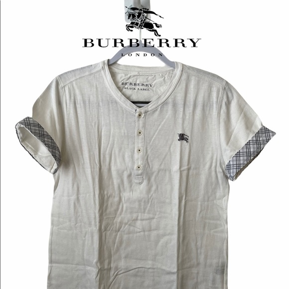 Burberry Other - Burberry Casual Trendy Tshirt for Men